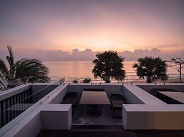 Sunshine Paradise Resort