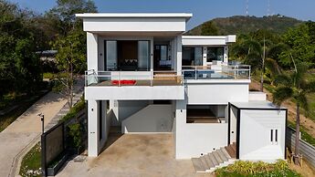 Sunshine Paradise Resort