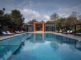 Sunshine Paradise Resort