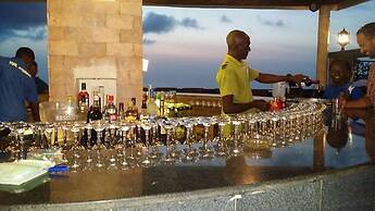 The Country Lodge Hotel