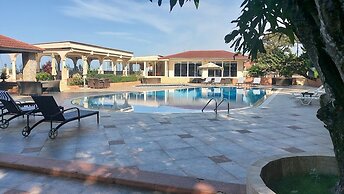 The Country Lodge Hotel