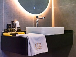 The Country Lodge Hotel