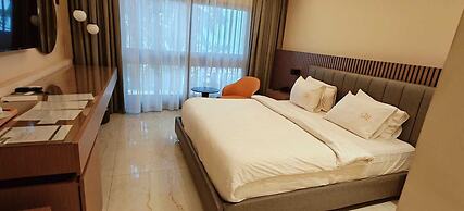 The Country Lodge Hotel