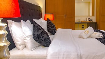 The Country Lodge Hotel