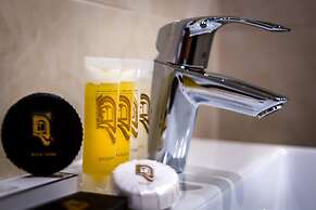 The Country Lodge Hotel