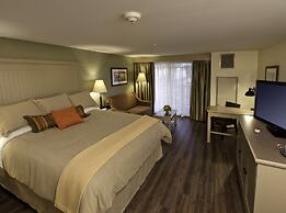 1000 Islands Harbor Hotel