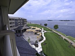 1000 Islands Harbor Hotel