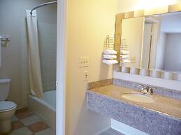 Rainbow Inn - Near Adventure City