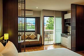The Grand Napat