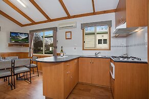 Lake Hamilton Motor Village & Caravan Park