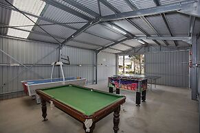 Lake Hamilton Motor Village & Caravan Park