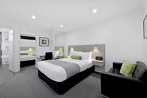 Hamilton Lonsdale Motel