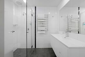 Hamilton Lonsdale Motel