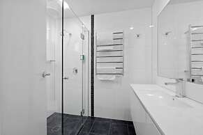 Hamilton Lonsdale Motel