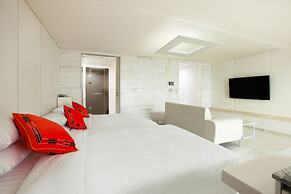 ShinShin Hotel Jeju Ocean