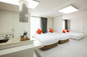 ShinShin Hotel Jeju Ocean