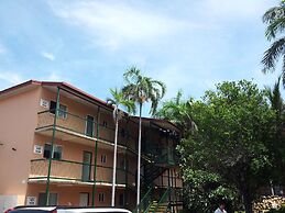 Alatai Holiday Apartments