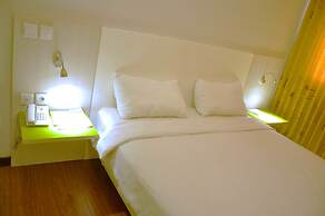 Hotel Everbright Ambon