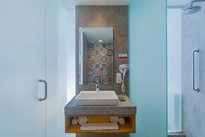 Kuta Beach Club Hotel