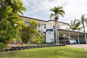 Palm View Holiday Apartments