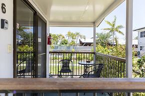 Palm View Holiday Apartments