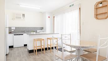 Palm View Holiday Apartments