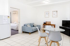 Palm View Holiday Apartments