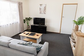 Palm View Holiday Apartments