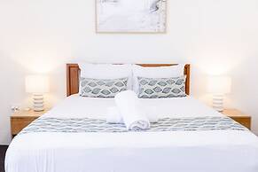 Palm View Holiday Apartments