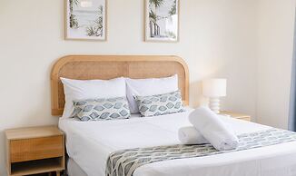 Palm View Holiday Apartments