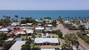 Palm View Holiday Apartments