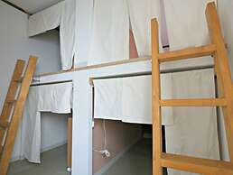 J-Hoppers Hiroshima Guesthouse - Hostel