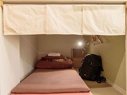 J-Hoppers Hiroshima Guesthouse - Hostel