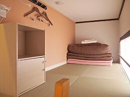 J-Hoppers Hiroshima Guesthouse - Hostel