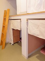 J-Hoppers Hiroshima Guesthouse - Hostel