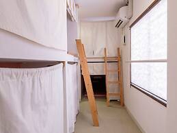 J-Hoppers Hiroshima Guesthouse - Hostel