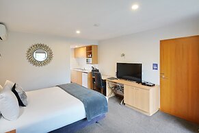 306 Motel Apartments