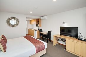 306 Motel Apartments