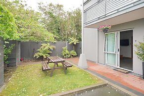 306 Motel Apartments