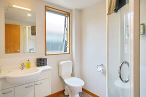 306 Motel Apartments