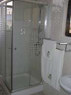 East Airport Guesthouse