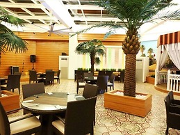 Raia Hotel Kota Kinabalu