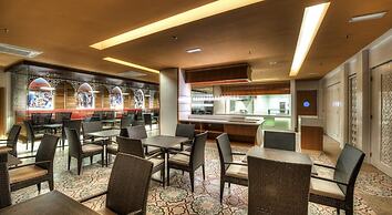 Raia Hotel Kota Kinabalu