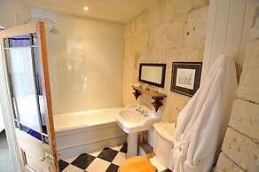 Woolley Grange Hotel