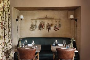 Woolley Grange Hotel