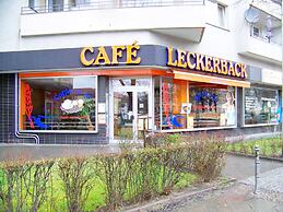 Hotel Amadeus Central