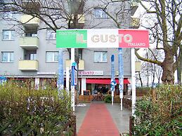 Hotel Amadeus Central