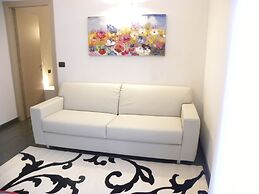 Venice Apartments Dante