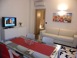 Venice Apartments Dante