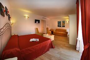 Smart Suite & Apartments